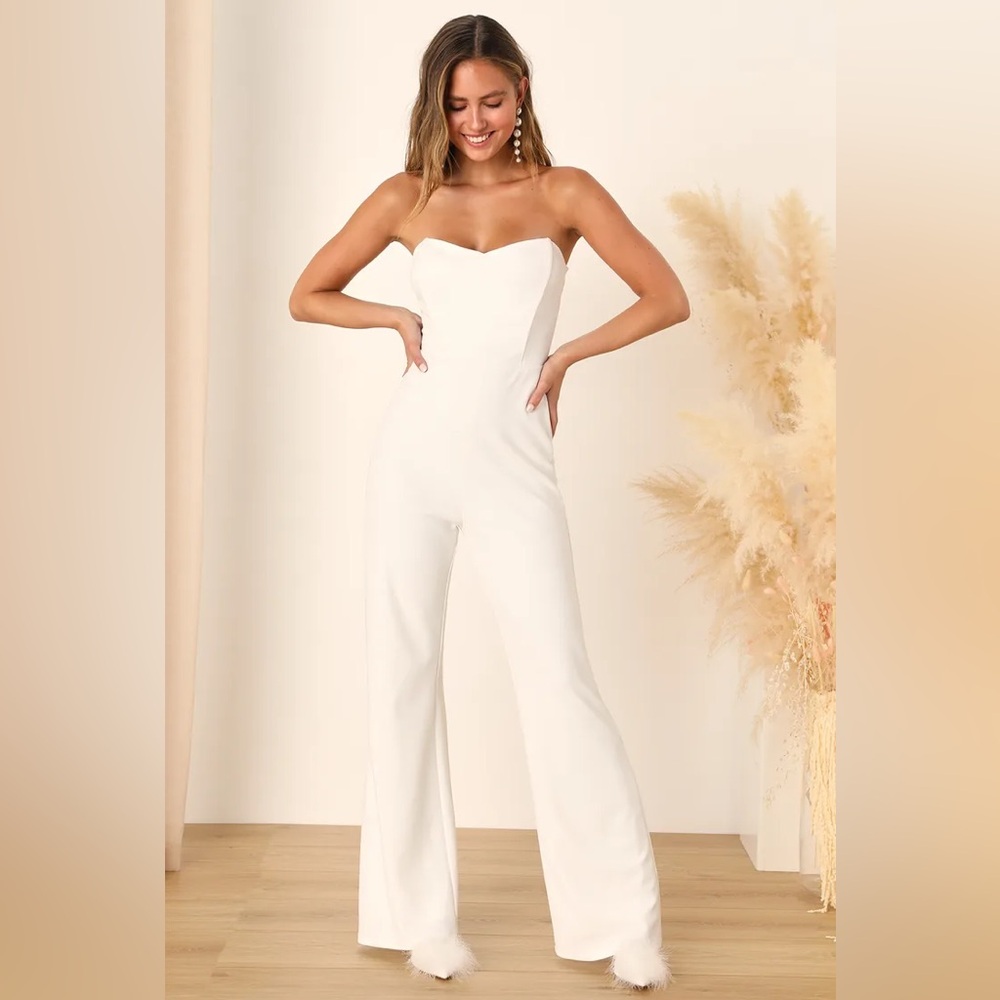 Fashionista Nights Ivory Strapless Bustier Wide-Leg Jumpsuit size xs worn once